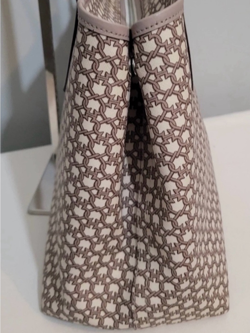 Kate Spade Link Shoulder Tote Bag Taupe Cream Coated Canvas Purse - Picture 7 of 16